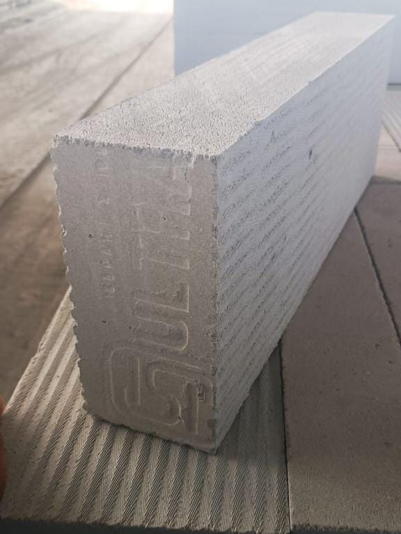 Ultra Branded AAC Block showing quality and cellular structure